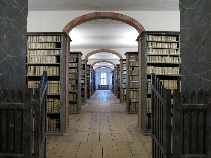 Halle_ (63).JPG